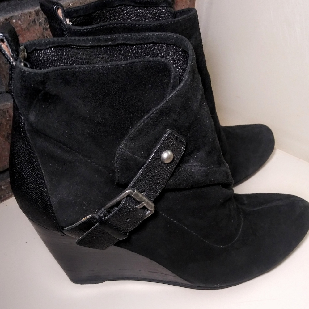 Nine West Suede & Leather booties 7M